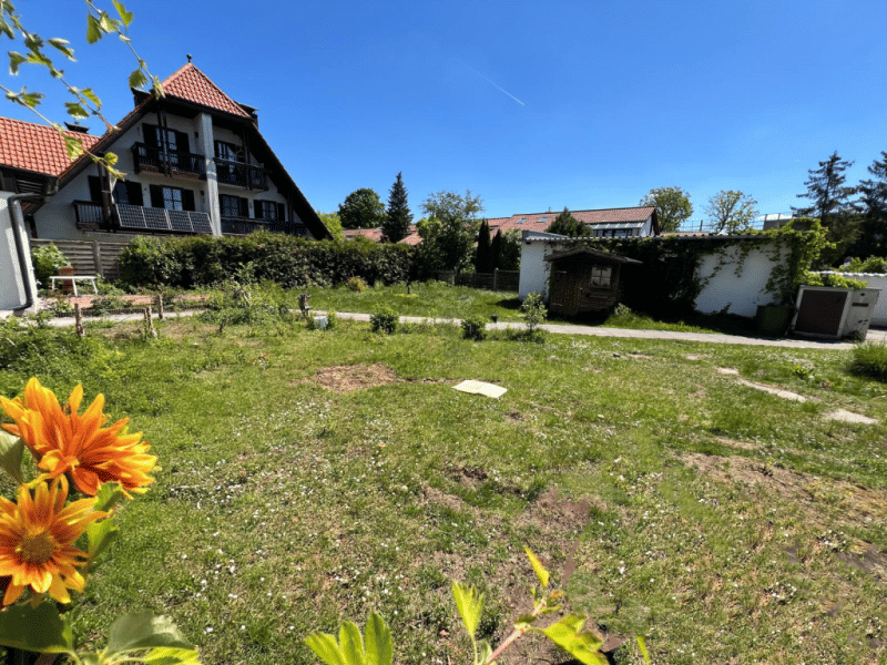 Exklusive Doppelhaushälfte in ruhiger Waldstraße, Gilching – Realteilung, 82205 Gilching