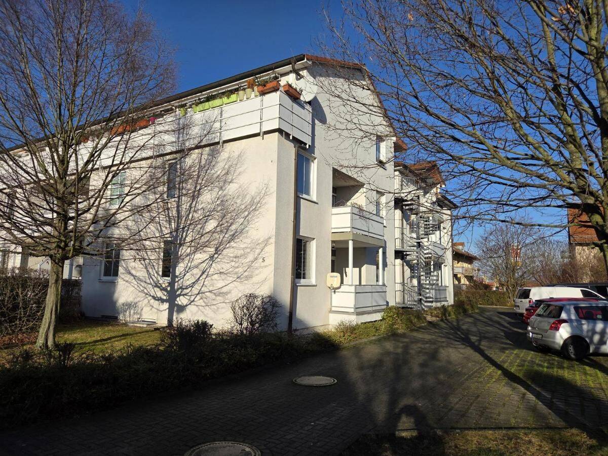 Modernes Wohnen im Grünen 2 Raum Wohnung mit Balkon, 4178 Leipzig (Burghausen-Rückmarsdorf Böhlitz-Ehrenberg)