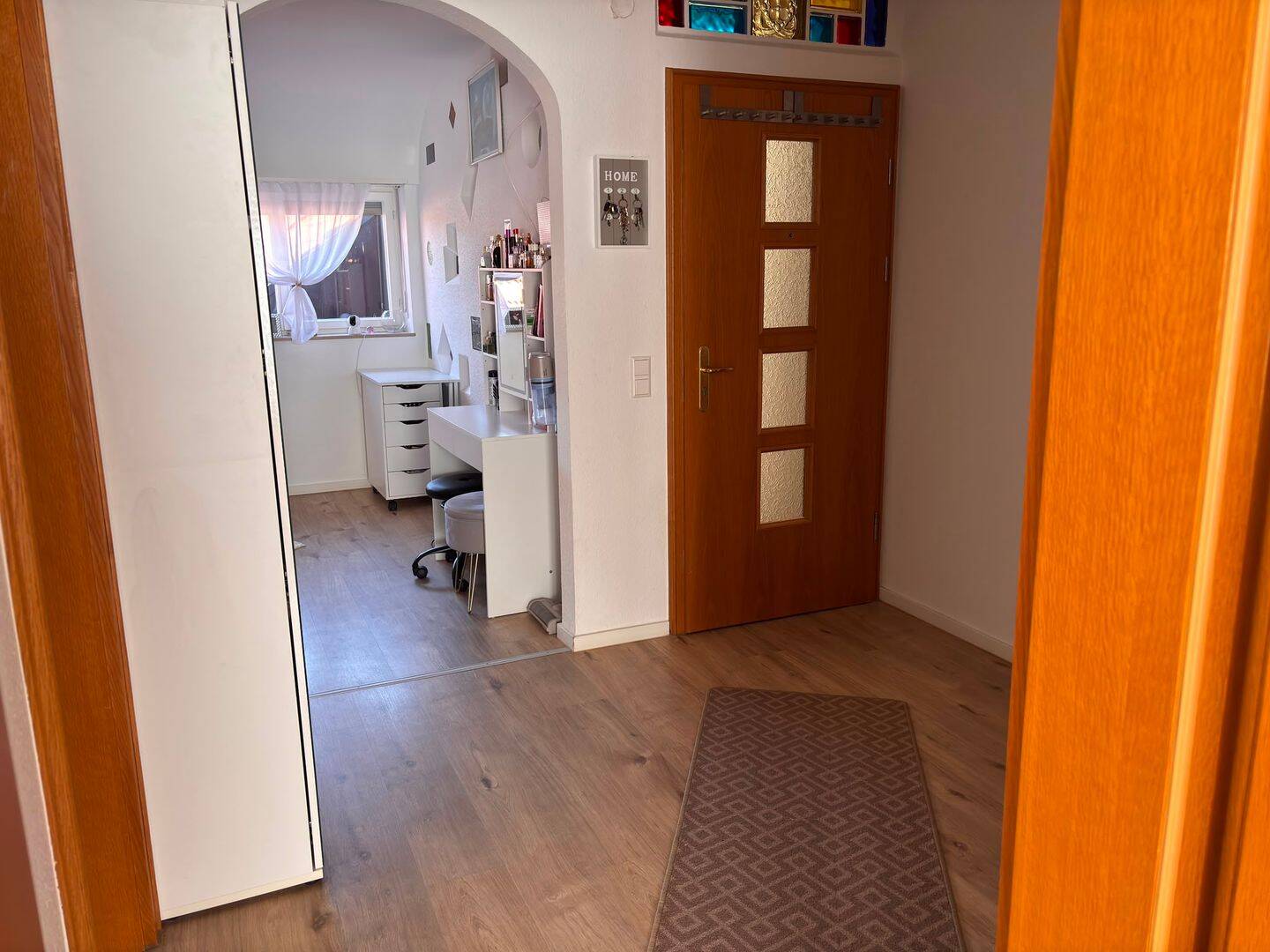 3,5-Zimmer DG-Wohnung mit Balkon, 70327 Stuttgart