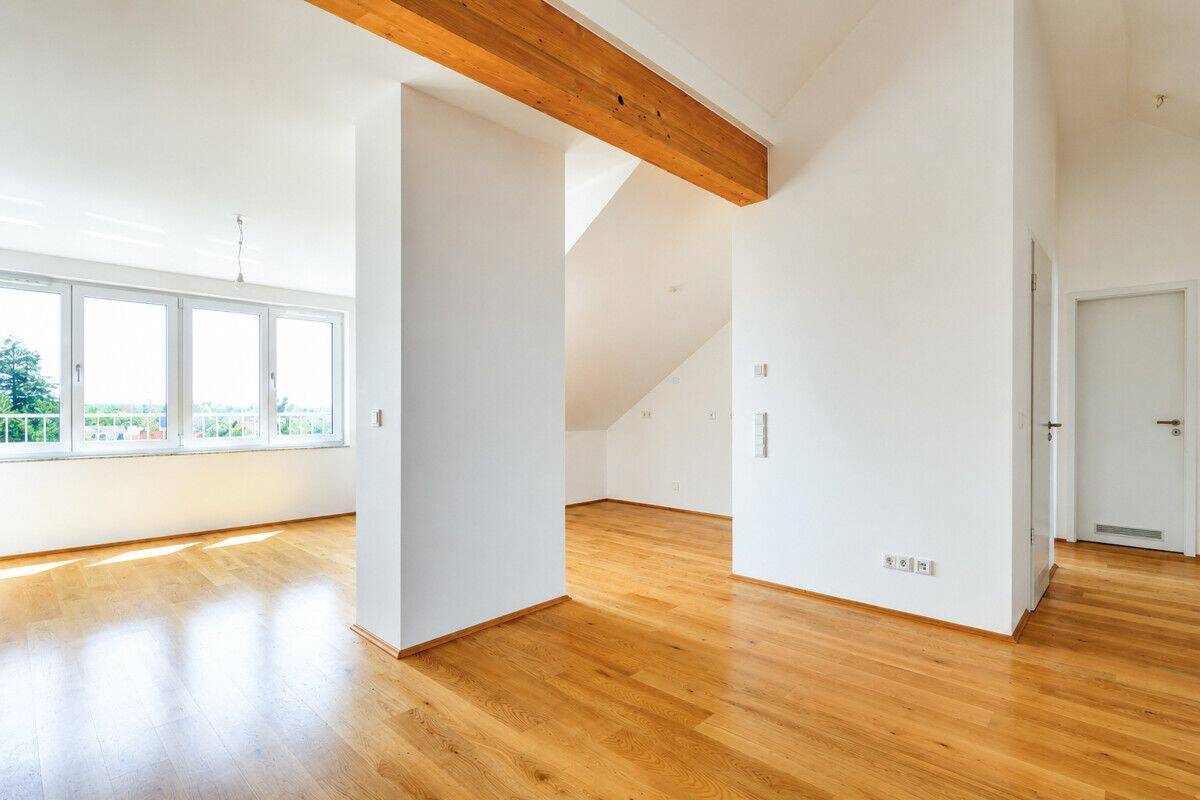 ERSTBEZUG! Moderne 4-Zimmer-Dachgeschosswohnung, 81241 München (Aubing-Lochhausen-Langwied Pasing-Obermenzing)