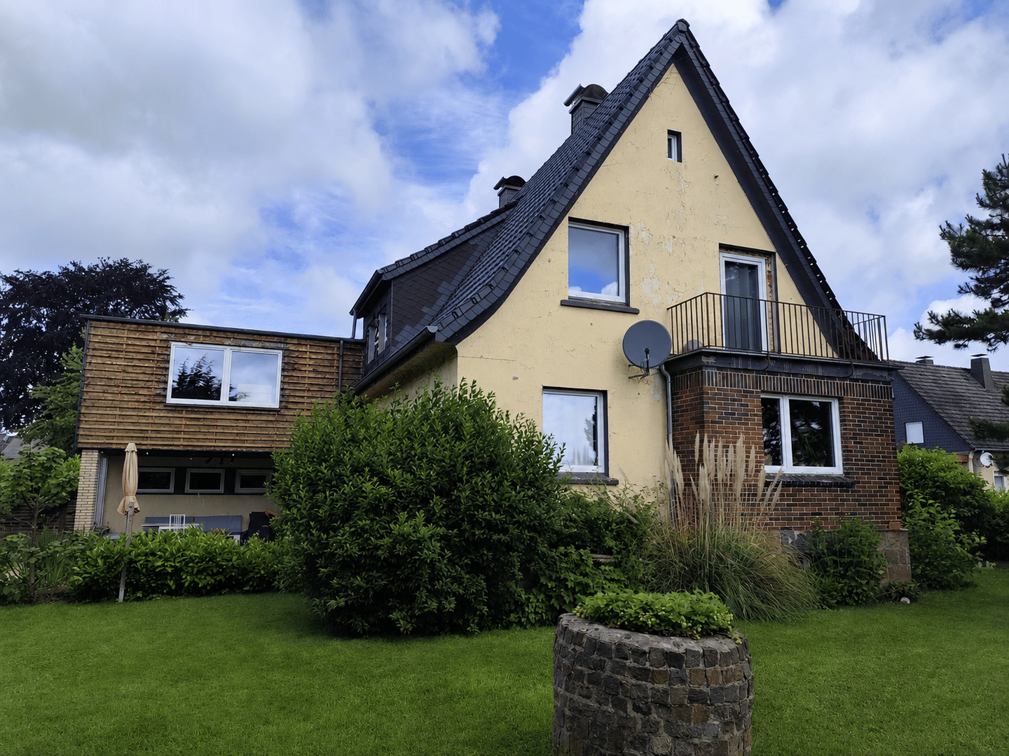 Großes Grundstück mit charmantem Einfamilienhaus in Leopoldshöhe., 33818 Leopoldshöhe