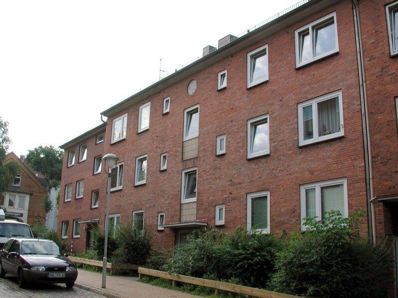 Das Glück hat ein Zuhause: frisch moderniseirte 4-Zimmer-Wohnung, 24143 Kiel (Gaarden-Ost Gaarden-Süd)