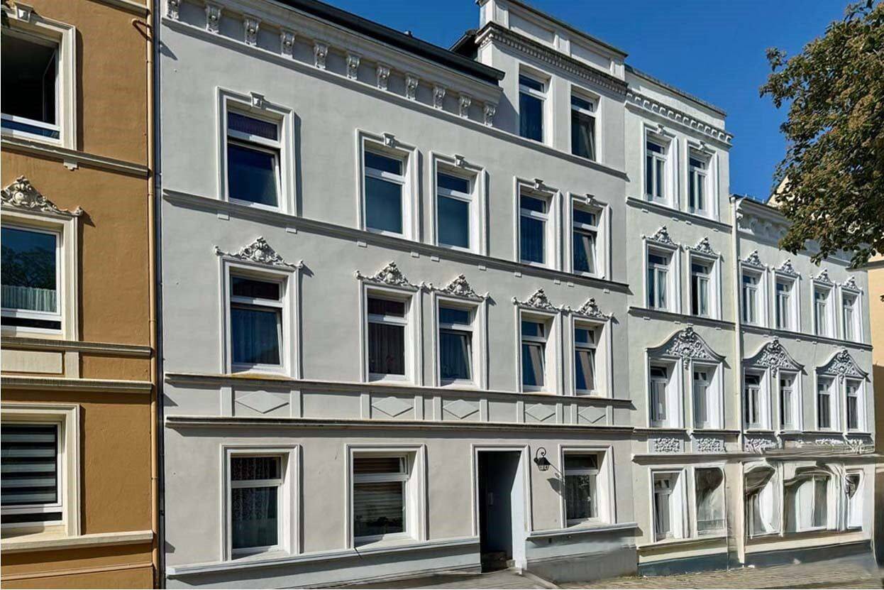Geschichte trifft Rendite!  Mehrfamilienhaus in Hamburgs Süden!, 21073 Hamburg (Harburg Eißendorf Heimfeld Wilstorf)