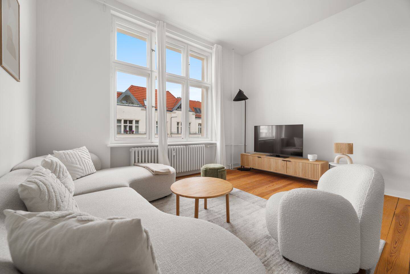 Wunderschöne 3-Zimmer Wohnung in Charlottenburg – voll möbliert, 10629 Berlin (Charlottenburg-Wilmersdorf Charlottenburg)
