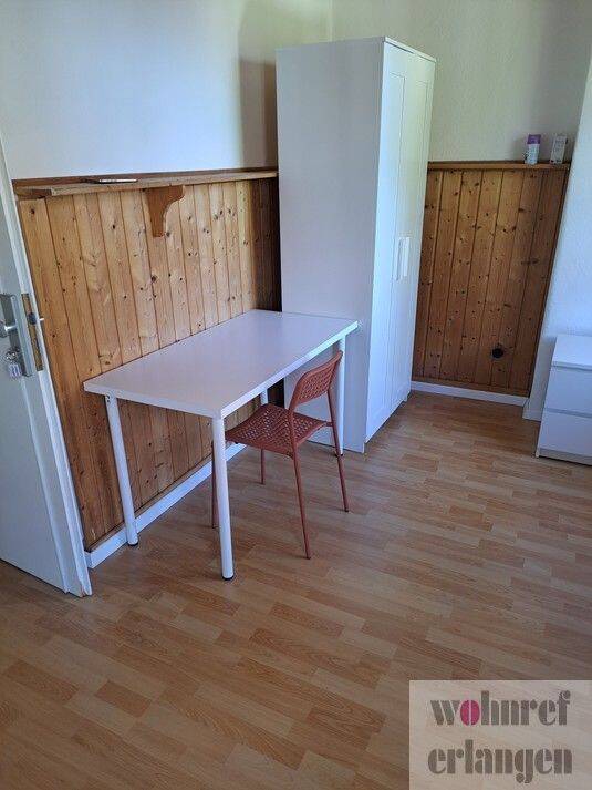 WG Zimmer im Herzen Erlangens, 91054 Erlangen (Burgberg Erlangen-Nord Erlangen-Ost Innenstadt Sieglitzhof)