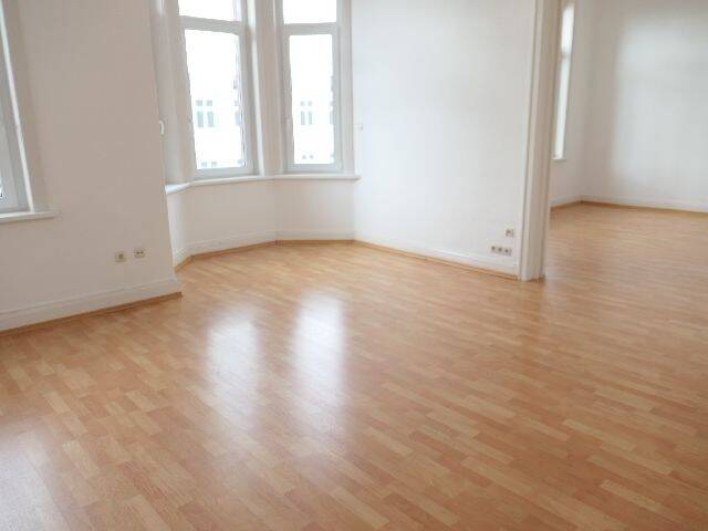 150m² Jugendstil! Traumhafte modernisierte sehr große 4,5 Zi-Wohnung mit hellem Bad, 31785 Hameln