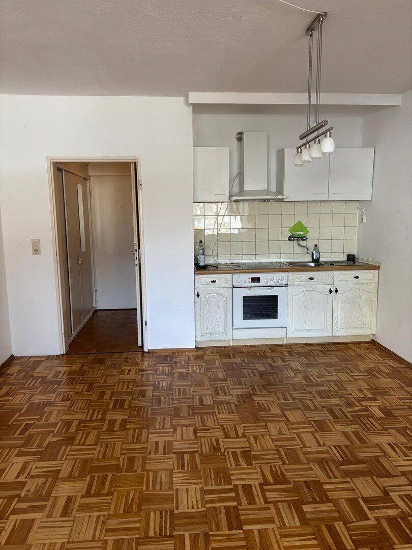 1-Zimmer-Wohnung in zentraler Lage Vegesack inkl. PKW Stellplatz, 28755 Bremen (Aumund-Hammersbeck Blumenthal Fähr-Lobbendorf Vegesack)