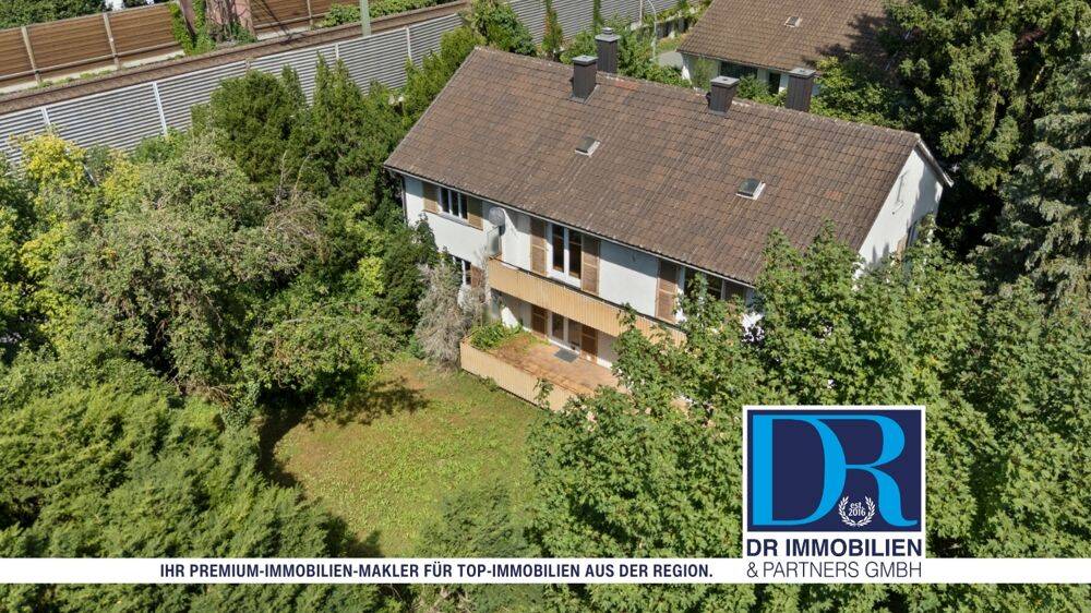 Renovierungsbedürftiges MFH mit 1.004 m² Grundstück und genehmigter Planung 10 WE in zentraler Lage, 85053 Ingolstadt (Ingolstadt Kothau Niederfeld Ringsee Rothenturm)
