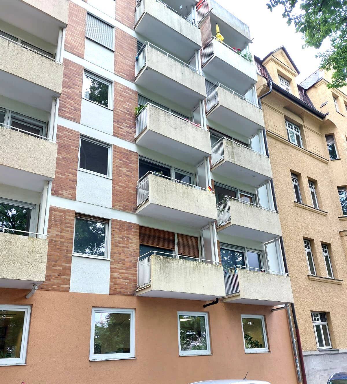 Renovierungsbedürftige 1 Zimmer Wohnung in Nürnberg, 90461 Nürnberg