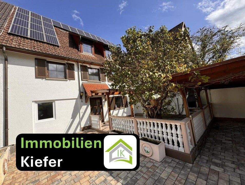 Geräumiges Einfamilienhaus mit viel Charm in zentraler Lage von Vöhringen!, 72189 Vöhringen