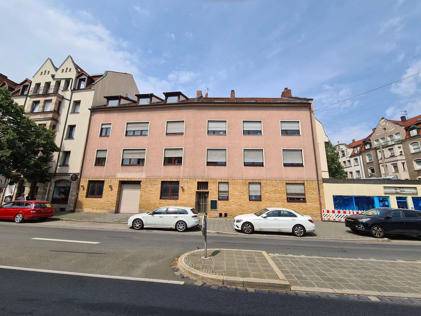 Großzügige 4-Zimmer-Wohnung mit Balkon im beliebten Nürnberg St. Leonhard, 90439 Nürnberg (Großreuth bei Schweinau Schweinau Sankt Leonhard Sündersbühl)