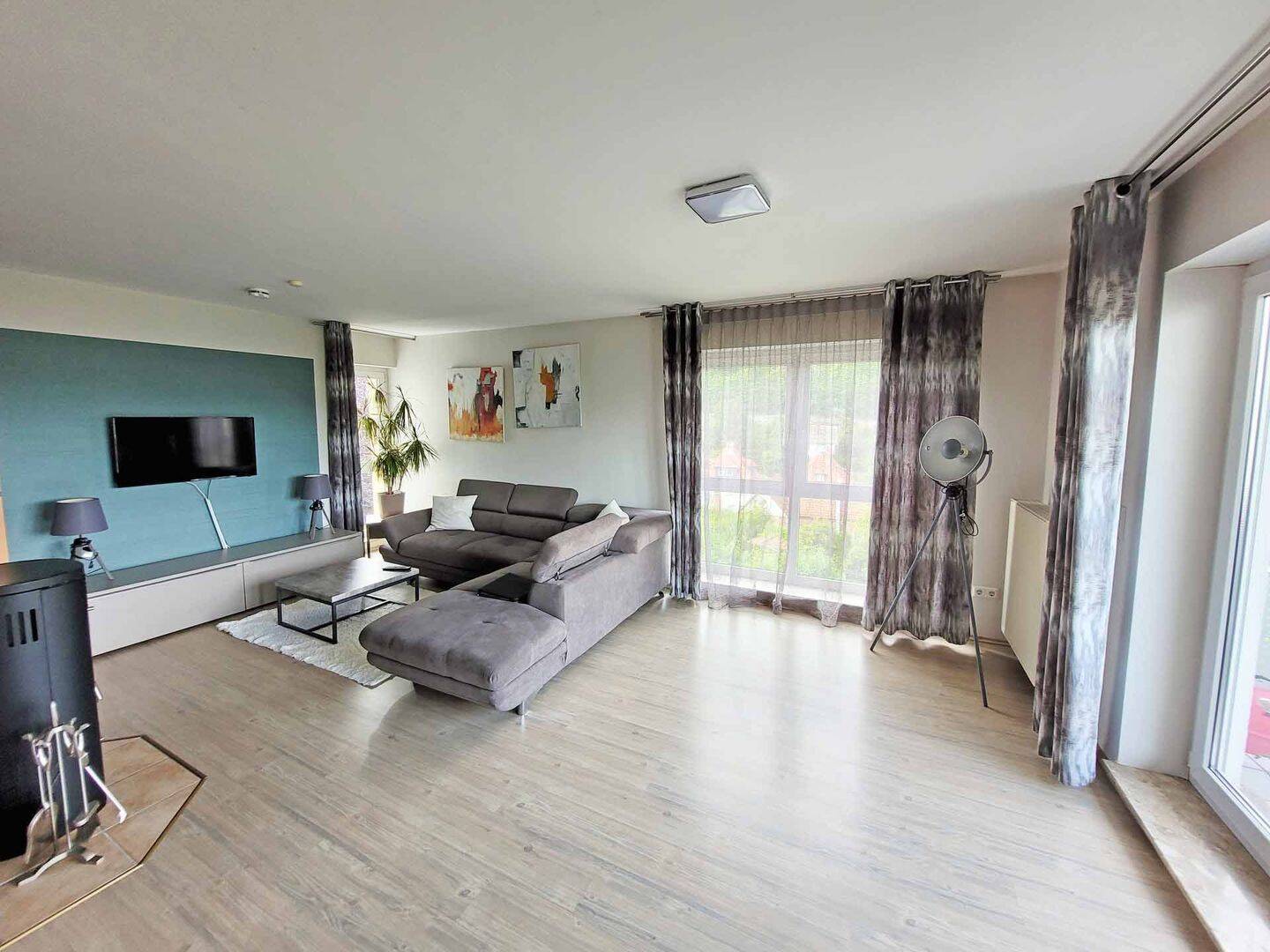 SOFORT FREI!!! Gepflegte 3- Zimmerwohnung mit Balkon und Einbauküche, 36251 Bad Hersfeld