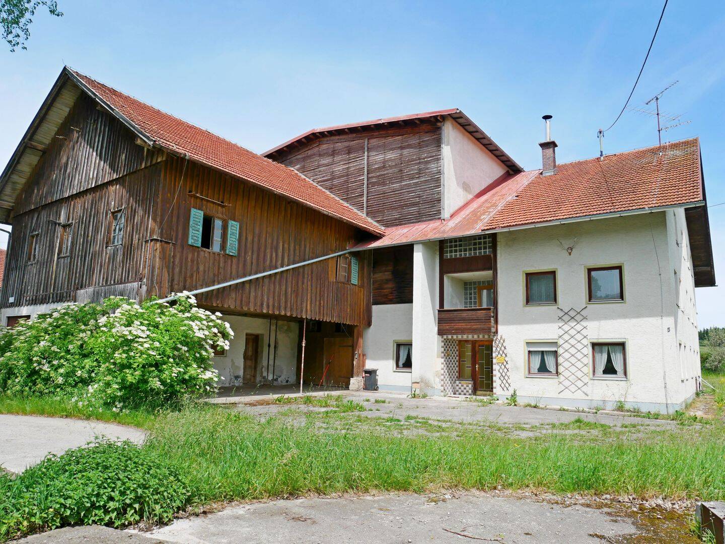 Bauernhaus in Weilerrandlage zw. Kempten u. Marktoberdorf im schönen Ostallgäu mit schöner Bergsicht, 87648 Aitrang
