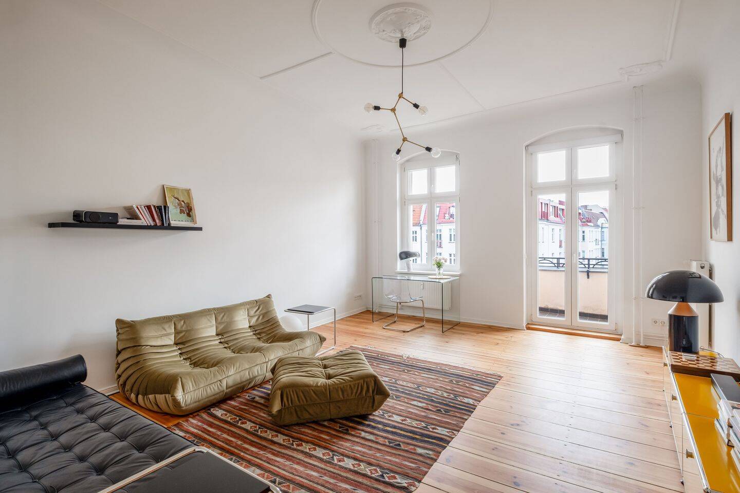 Altbaucharme trifft Kiezgefühl – Stilvolles Wohnen im Herzen von Prenzlauer Berg, 10439 Berlin (Pankow Prenzlauer Berg)