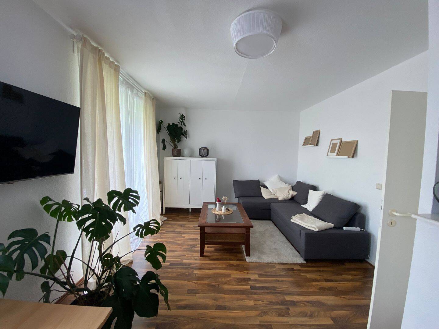 Ruhige 2-Raum-Wohnung mit Balkon im Grünen in Magdeburg, 39114 Magdeburg