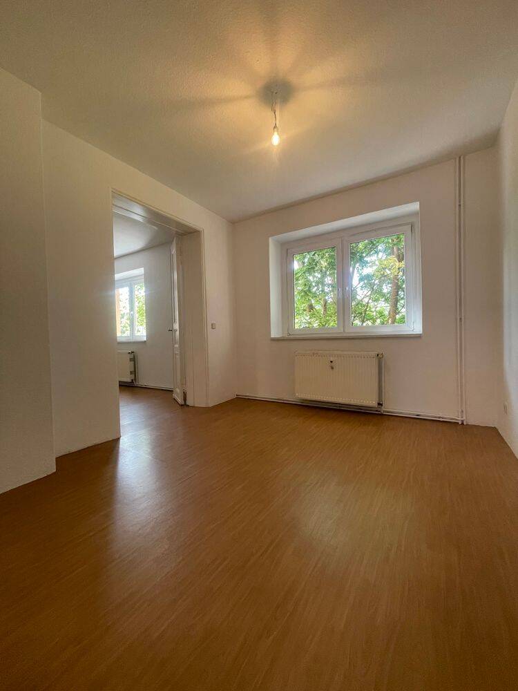 Rüdersdorf: Heinitzstr.: 3 Zimmer-Wohnung, ca. 64 m² per SOFORT zu vermieten, 15562 Rüdersdorf bei Berlin