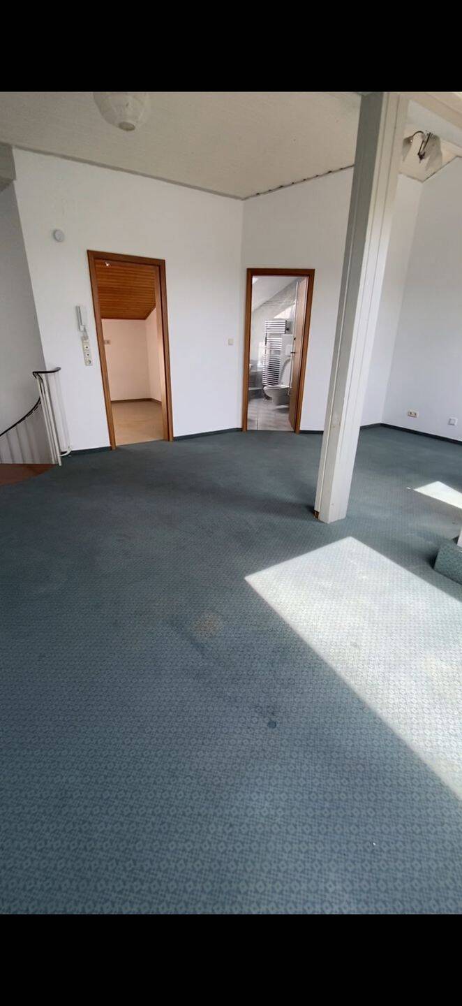 schöne 4 Zimmerwohnung, 86159 Augsburg (Antonsviertel Hochfeld Innenstadt Universitätsviertel)