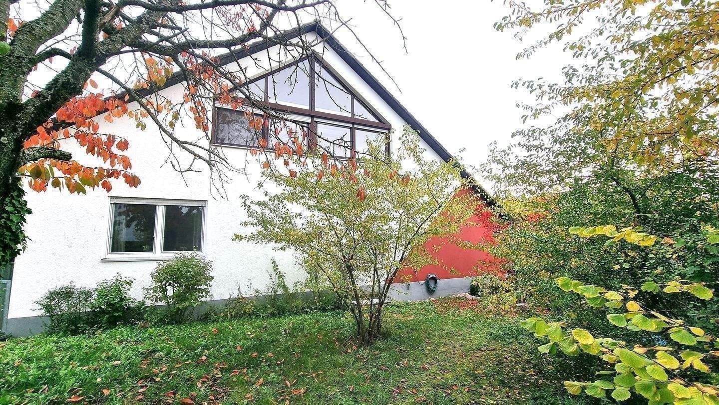 Schöne helle 3-Zimmer Wohnung mit Carport u. Gartenanteil, 91074 Herzogenaurach