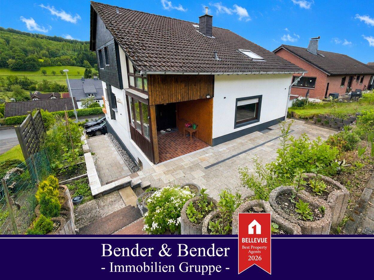 Gepflegtes Einfamilienhaus mit viel Platz und schöner Terrasse in Netphen / Grissenbach!, 57250 Netphen