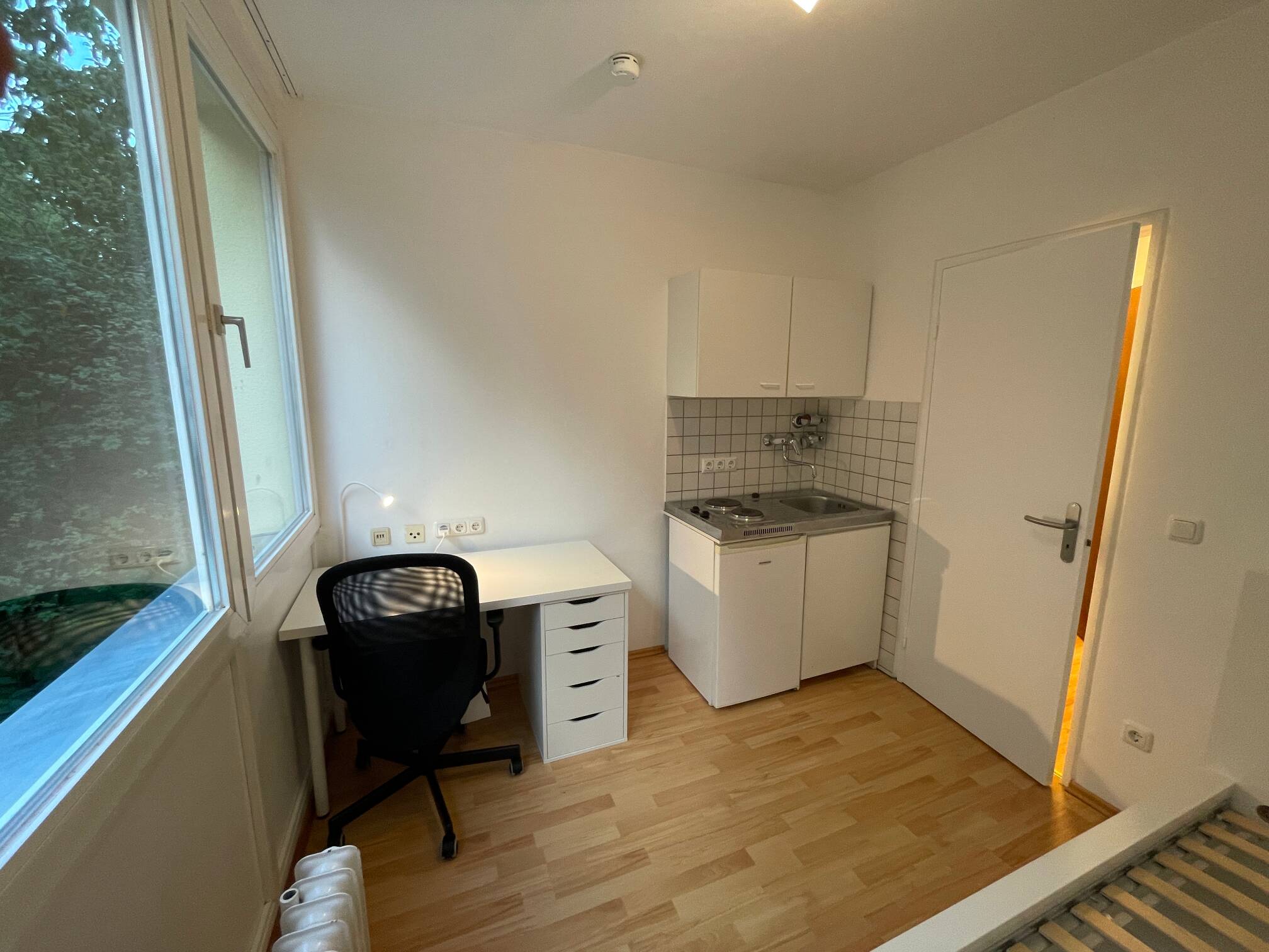 Klein aber Mein! Möbliertes Mini-Appartement in München Ramersdorf!, 81669 München (Au-Haidhausen Ramersdorf-Perlach)