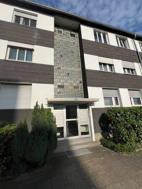 E.-Rüttenscheid: Möblierte 2 Raum Wohnung, ruhig, zur Gartenseite gelegen, 45133 Essen (Bredeney Rüttenscheid Schuir Stadtwald)