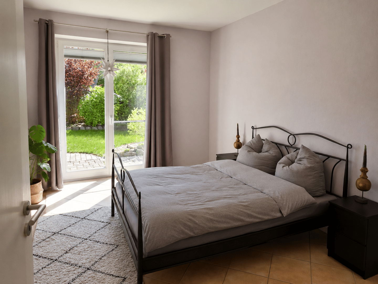 Großzügige 4-Zimmer-Erdgeschosswohnung mit Terrasse und Garten, 23769 Fehmarn