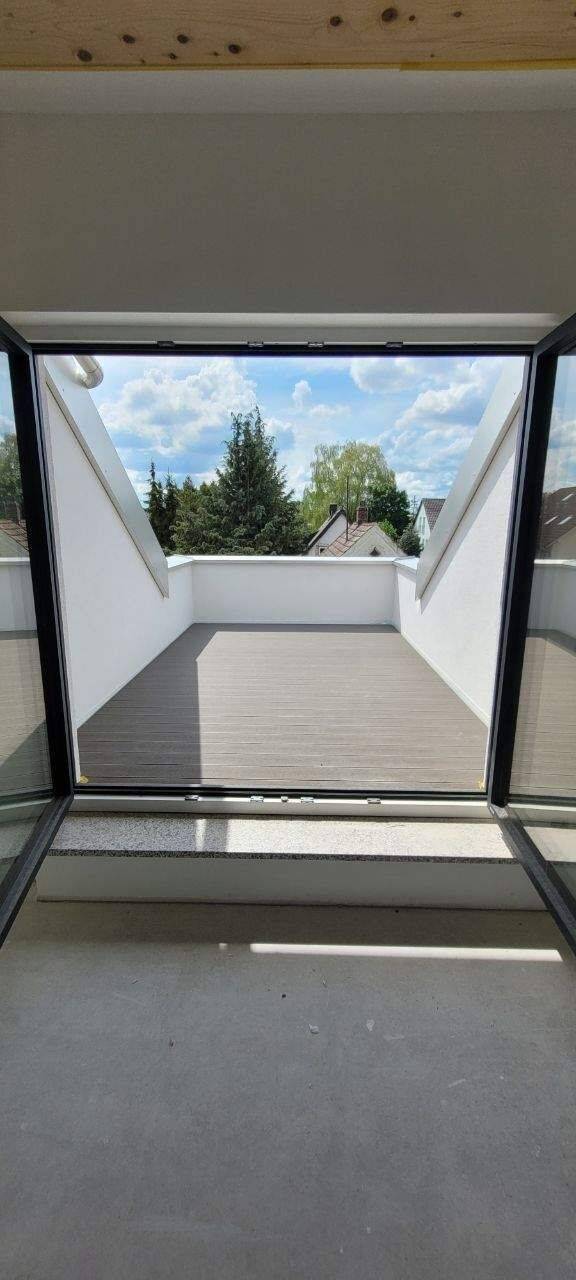 Modernes Wohnen! Traumhafte Dachgeschosswohnung! Über den Dächern in Erding/Klettham, KfW 40 Bauweise, 85435 Erding