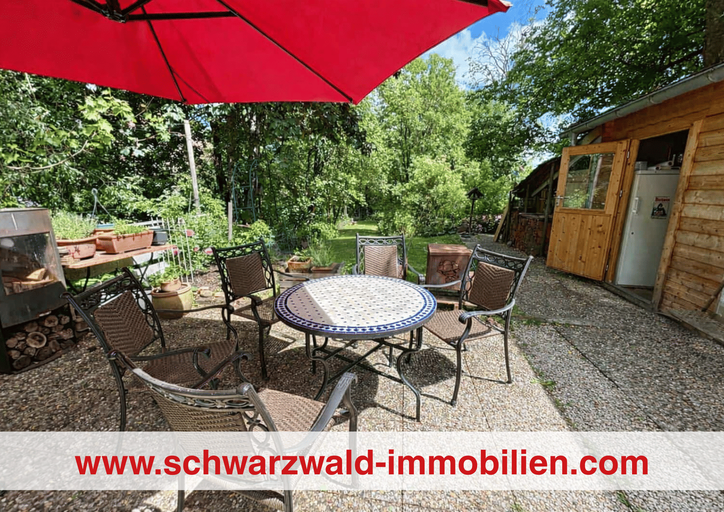 Haus im Haus – EG/OG – 239m² mit Traumgrundstück in Insellage – ebenerdig – große Doppelgarage, 79853 Lenzkirch