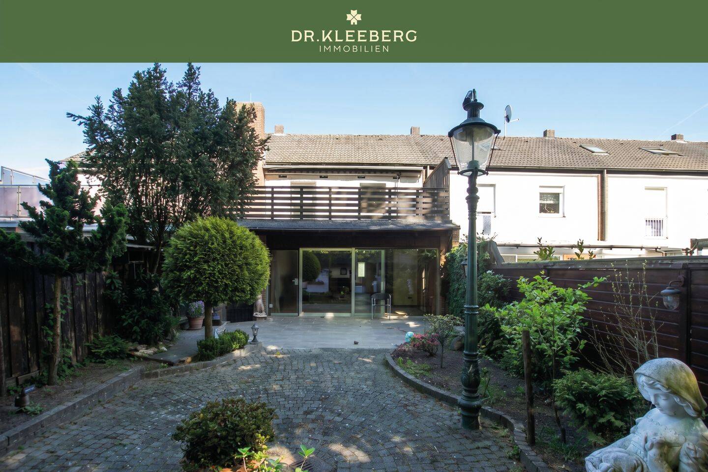 Großzügiges Reihenmittelhaus mit Charme und Potenzial in ruhiger Lage von Münster-Coerde, 48157 Münster
