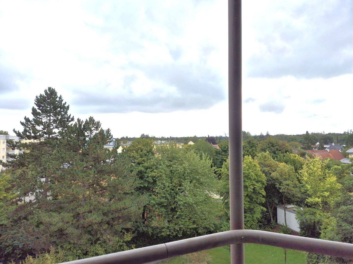 Helle 2-Zimmer-Wohnung mit Balkon & TG – München-Untermenzing, 80997 München (Allach-Untermenzing Moosach Pasing-Obermenzing)
