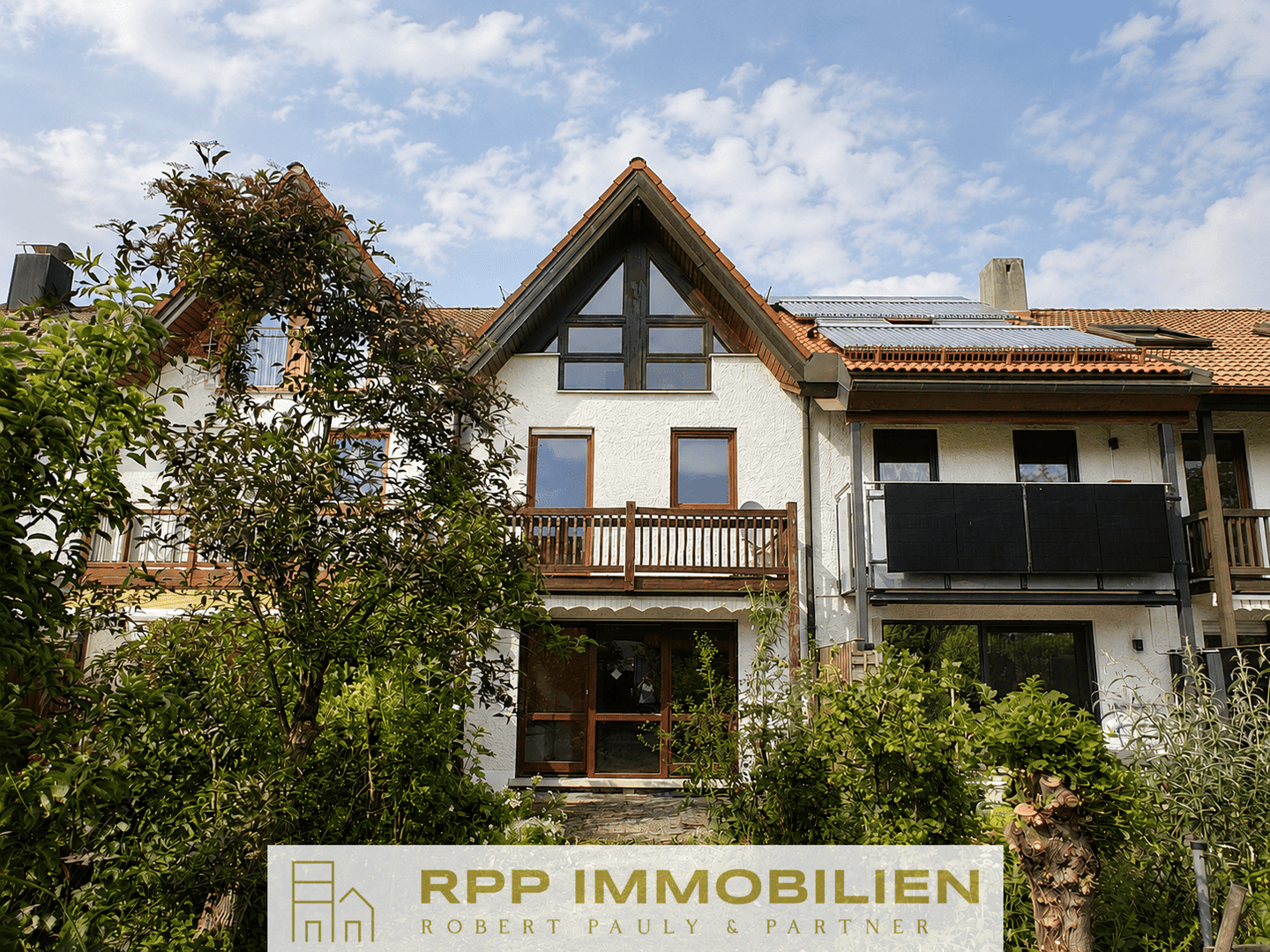 Reihenhaus mit besonderem Charme in Berglwald-Nähe und Feldlage, 85716 Unterschleißheim