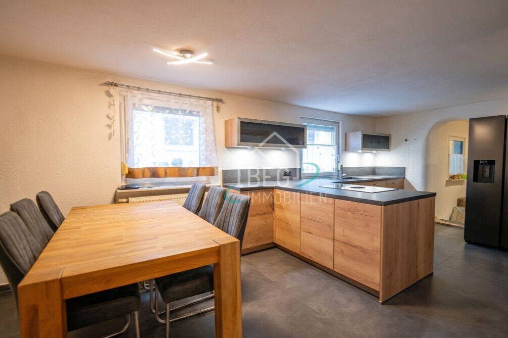 Gemütliche Erdgeschosswohnung mit Kaminofen und hochwertiger Einbauküche, 74535 Mainhardt