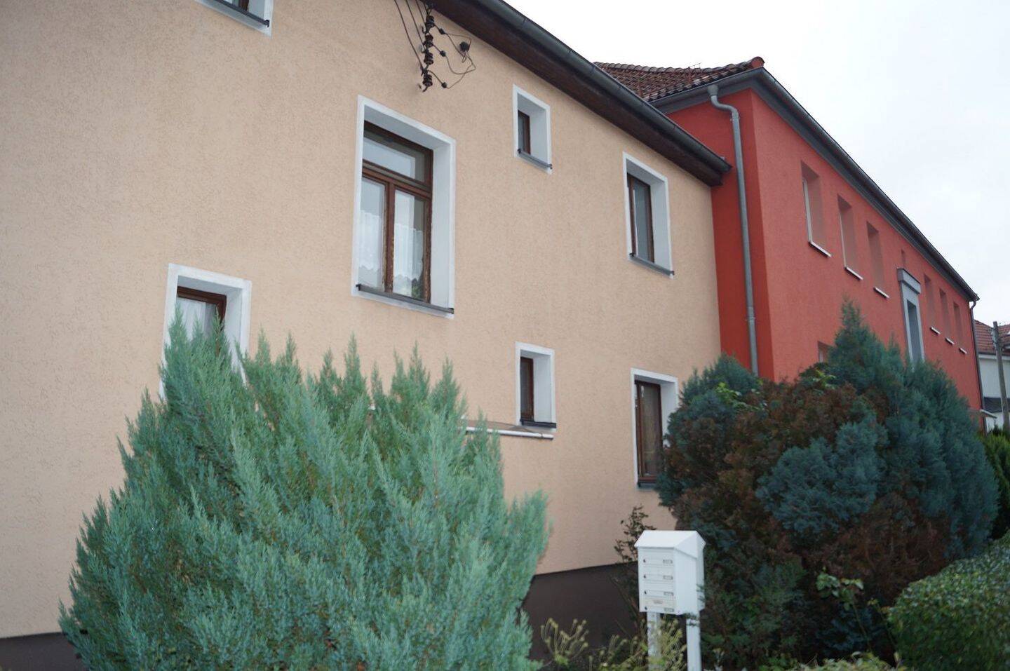 2-Raum-Wohnung in 4-Parteien-Haus, 7381 Pößneck