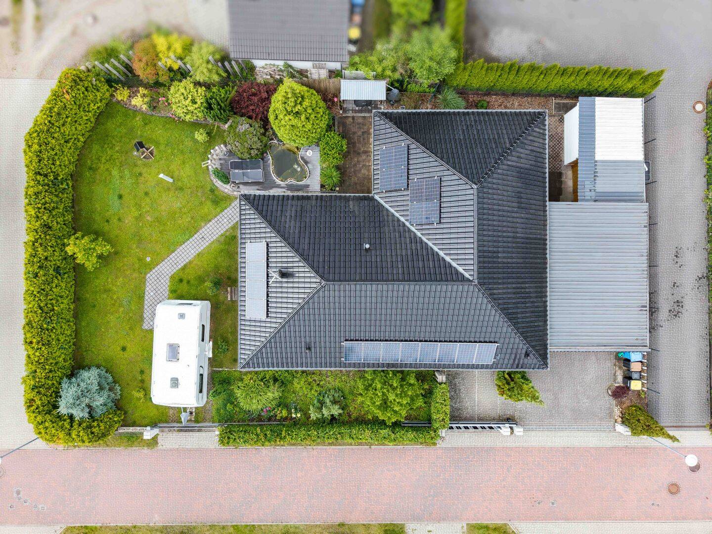 Hochwertiger KfW-70-Bungalow. Modernes Wohnen auf einer Ebene in Tespe., 21395 Tespe