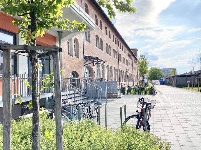 „WOHLFÜHLOASE“ TOP MODERNES VOLL MÖBLIERTES 1 APARTMENT IN ZENTRALER LAGE, 90443 Nürnberg