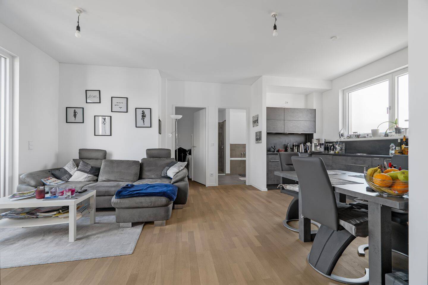 Modernes Wohnen am Wasser – Hochwertige Dachgeschosswohnung mit Dachterrasse, Aufzug und Wasserblick, 12527 Berlin (Treptow-Köpenick Grünau Karolinenhof Schmöckwitz)