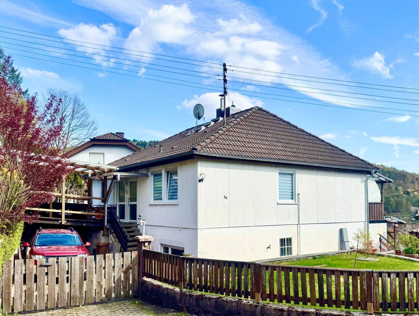 TRADITIONELL: FREISTEHENDES HAUS IN HERRLICHER AUSSICHTSLAGE!, 69253 Heiligkreuzsteinach
