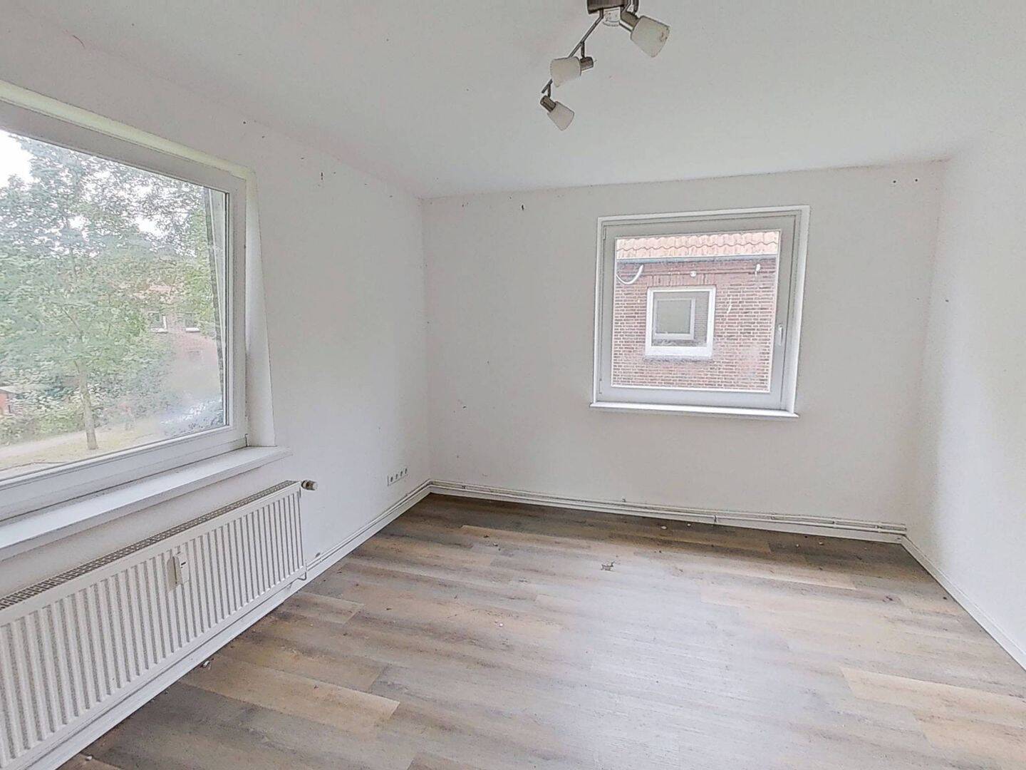 Stilvoll & Durchdacht: Gehobene 3-Zimmer-Wohnung mit modernem Tageslichtbad, 26954 Nordenham