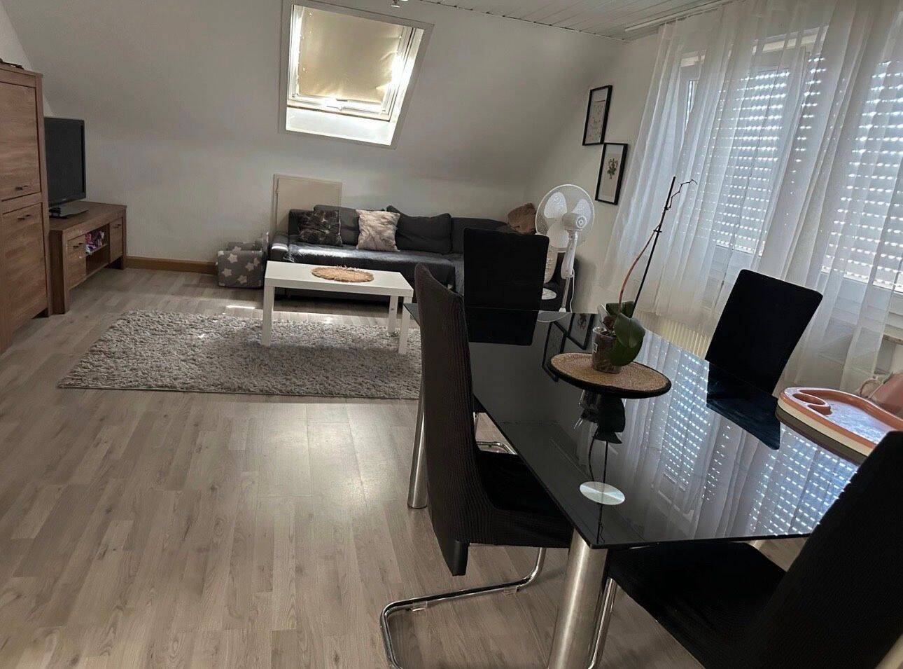 Helle 3-Zimmer-Wohnung in einem 3-Familienhaus in Wendlingen., 73240 Wendlingen am Neckar