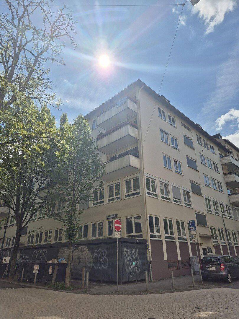 Nachhaltig modernisiert – Wohnqualität auf neuem Niveau, 65185 Wiesbaden (Wiesbaden)