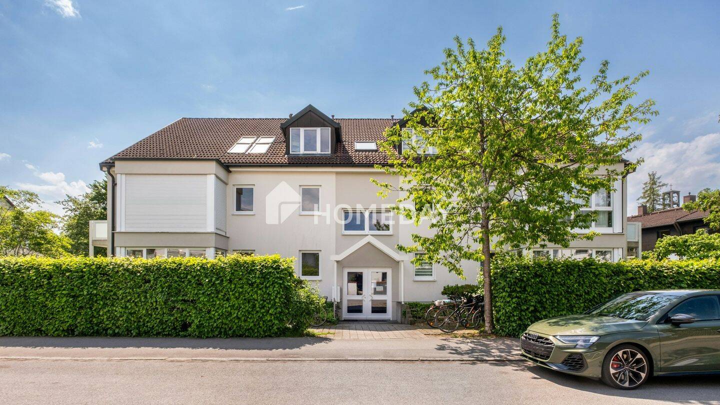 Sofort verfügbar: Charmante Erdgeschosswohnung mit Terrasse und Tiefgarage, 81827 München (Ramersdorf-Perlach Trudering-Riem)