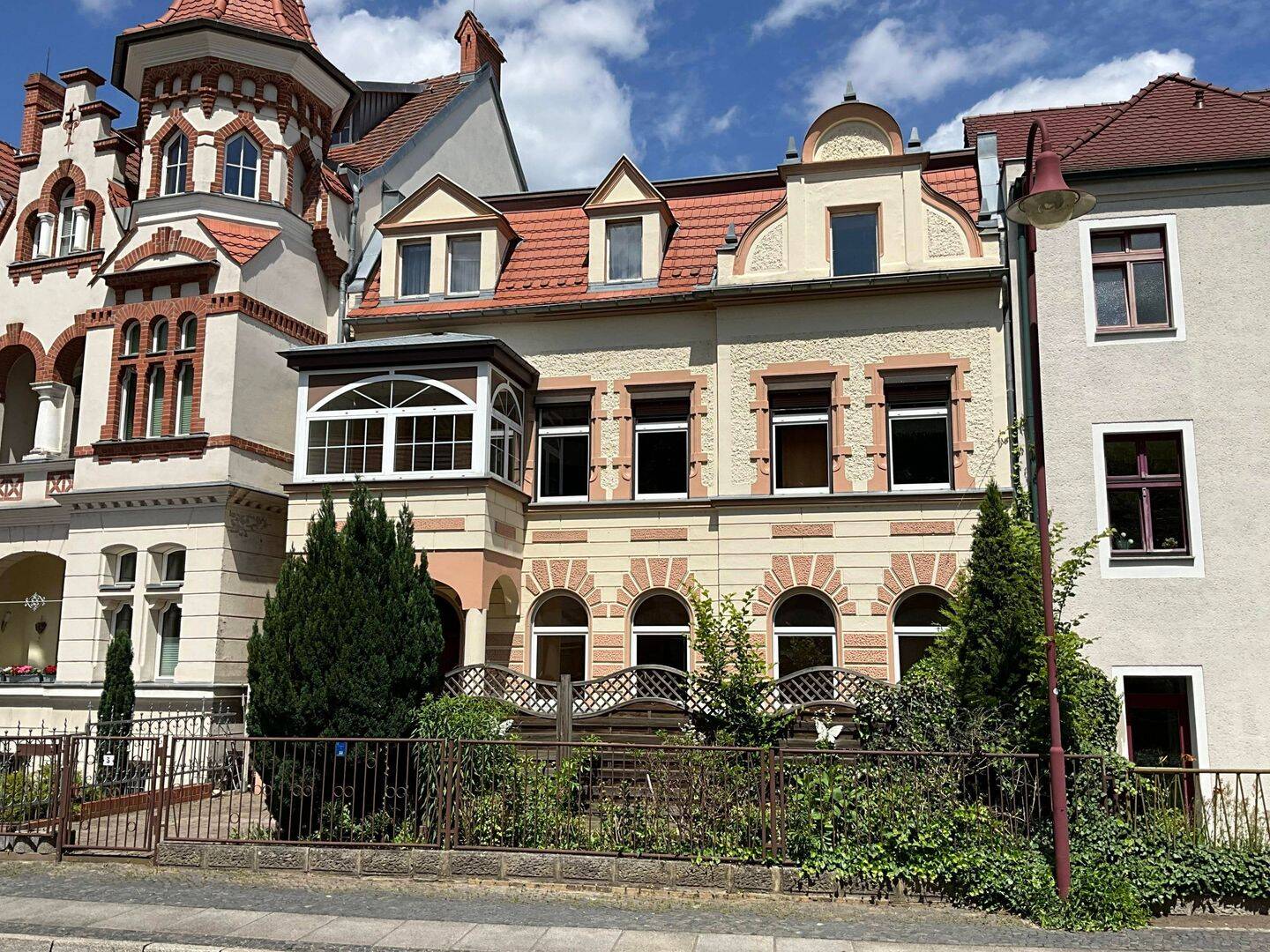 Ein Haus mit Geschichte, Charakter und viel Raum für neue Wohnideen., 2953 Bad Muskau