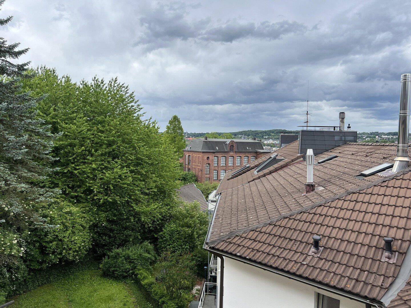 Attraktive 3-Zimmer-Wohnung mit Balkon in guter Lage von Wuppertal Barmen, 42289 Wuppertal (Barmen Langerfeld)