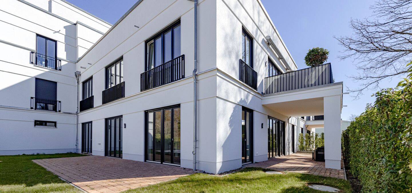 Neubau – Elegante Terrassen Wohnung in wunderschöner Gartenlage – Einzug in Kürze – 28211 Bremen – Bild 1 von 3