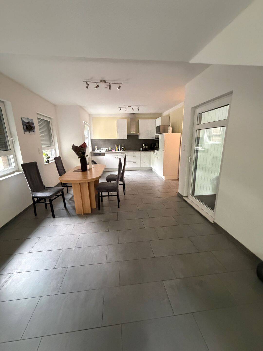 Zentral gelegene 2 Zimmerwohnung, 27749 Delmenhorst (Düsternort Mitte Schafkoven/Donneresch Stickgras/Annenriede)