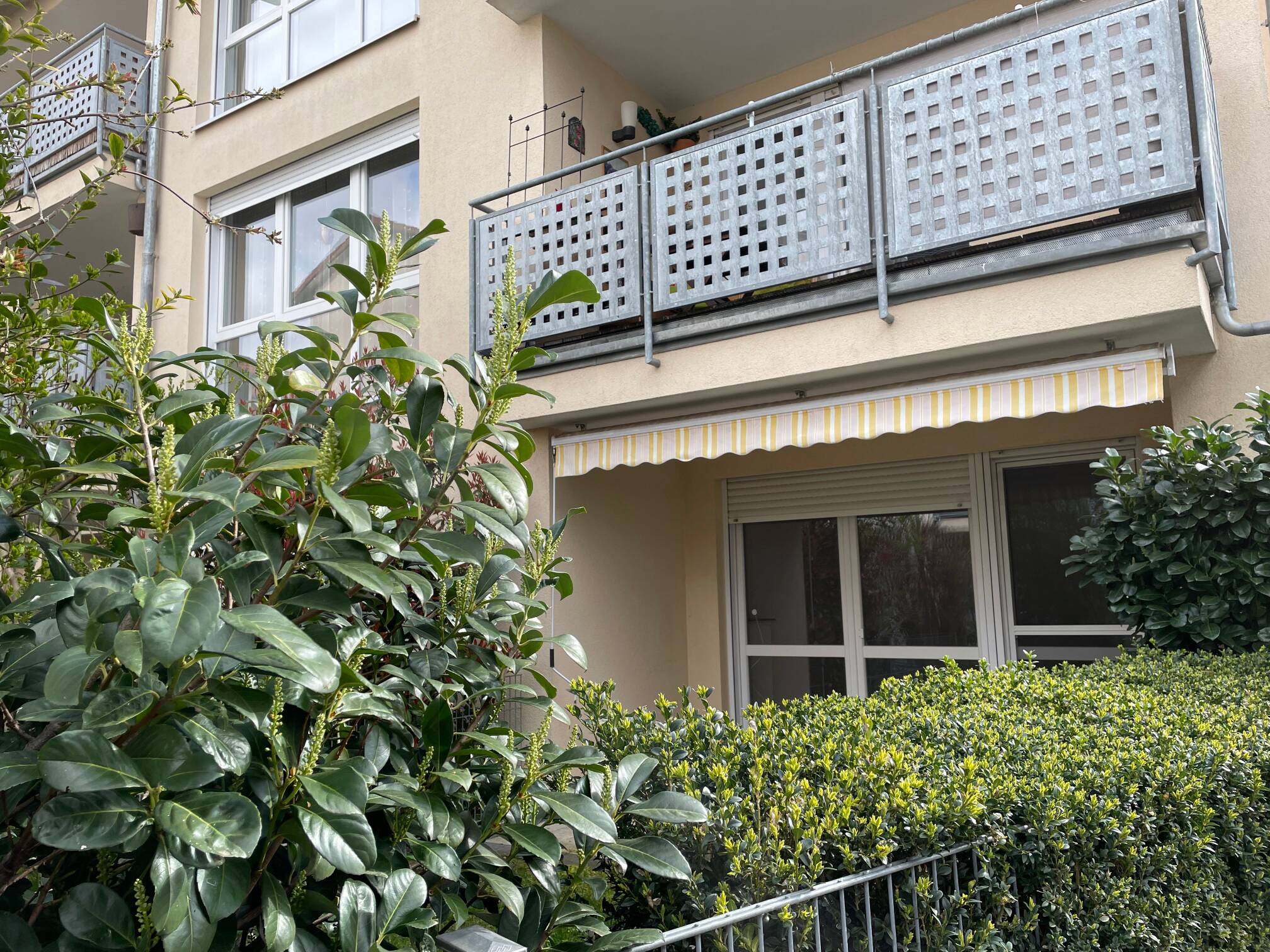 Komfortable 2-Zimmer-Wohnung mit Sonnenterrasse in der Innenstadt von Herzogenaurach, 91074 Herzogenaurach