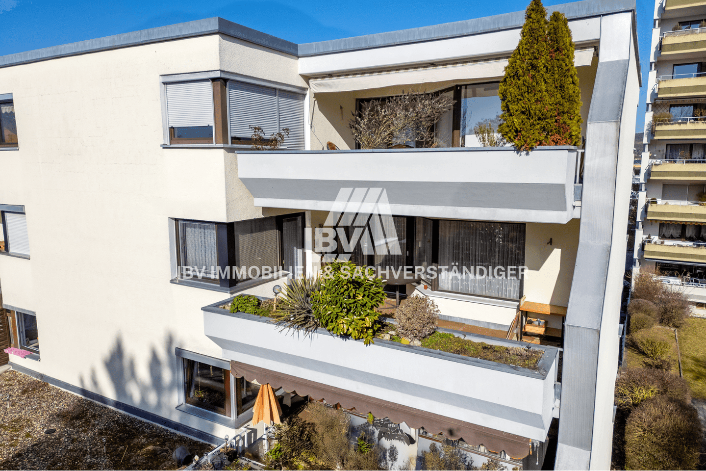 Der Sommer kann kommen! XXL-Balkon und ein toller Grundriss mit 2 Schlafzimmern + Büro, 92224 Amberg