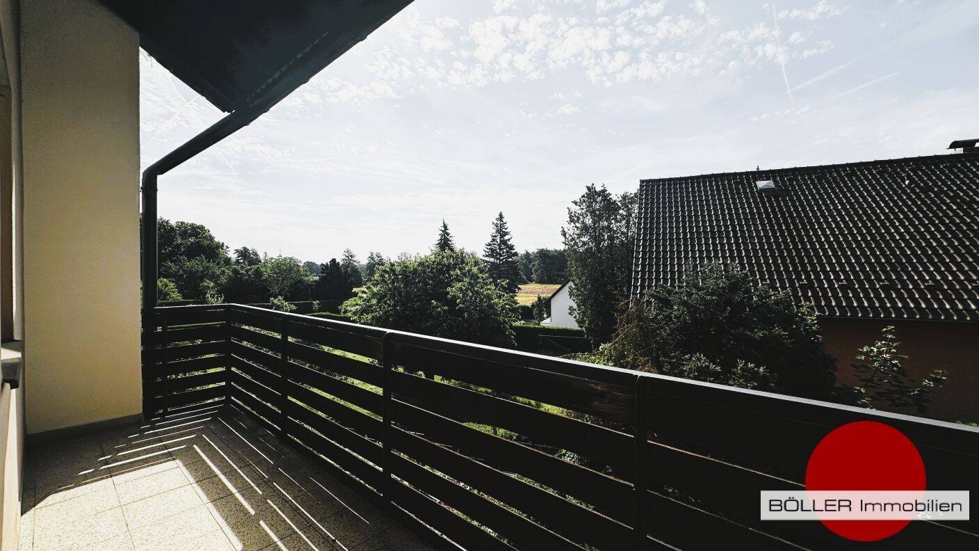 Wunderbare Lage am Alterlanger See, familienfreundliches Reihenmittelhaus mit Garage, 91056 Erlangen