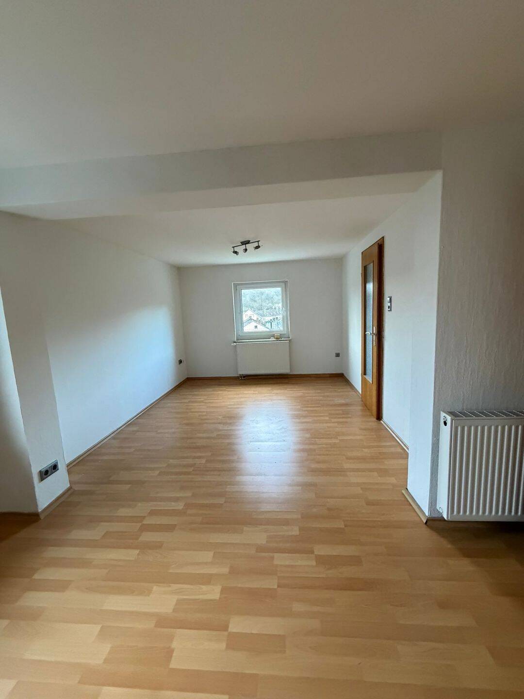 Schöne 2-Zimmer-Wohnung in Bebra – Einbauküche, sofort bezugsfrei, 36179 Bebra