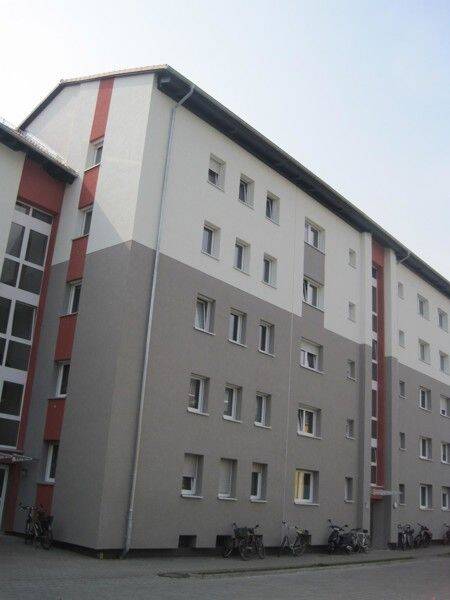 Hell, modern, renoviert: Deine neue 2-Zimmer-Wohnung mit Balkon, 93053 Regensburg (Galgenberg Kasernenviertel Kumpfmühl-Ziegetsdorf-Neuprüll Oberisling-Graß)